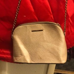 Aldo , Beautiful and useful purse.